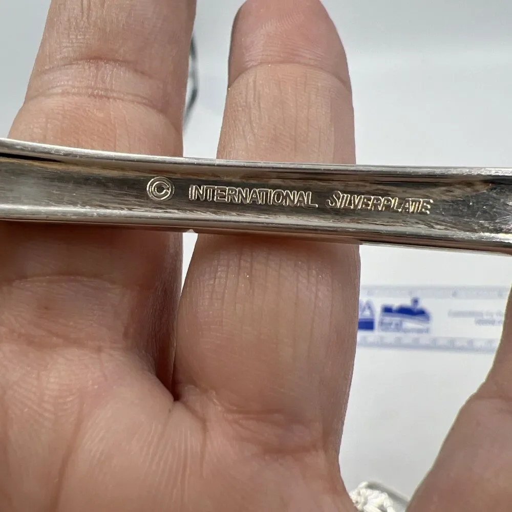 International Silver-plate Korea Cold Meat Serving Fork Royal Shell / Shell Tip